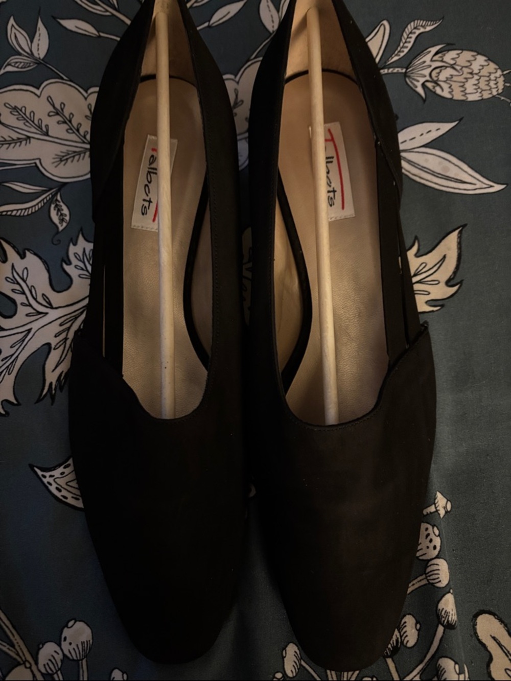 Talbots Black Suede Slip-On Flats size 10 women’s